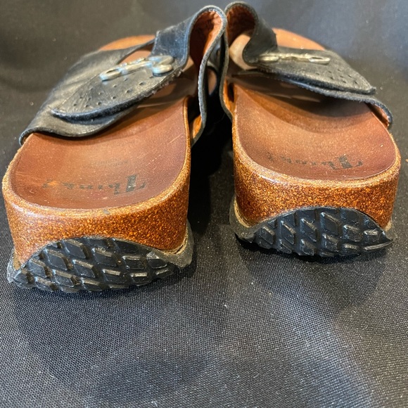 THINK! Black leather cork Mizzi slide sandals - Picture 5 of 6